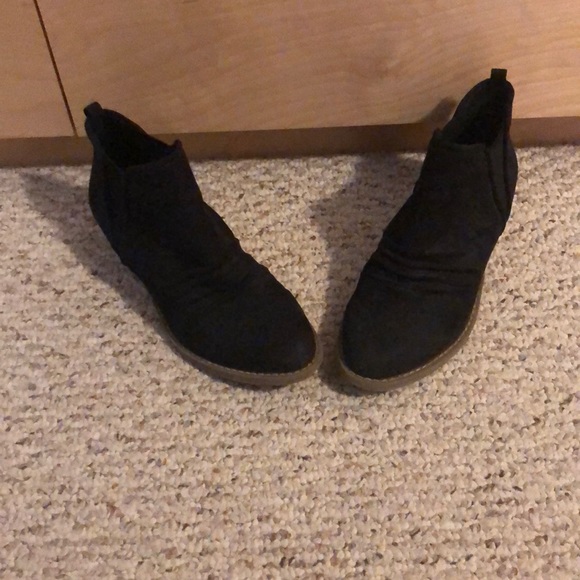Black Report Suede Ankle Boots - Picture 3 of 5